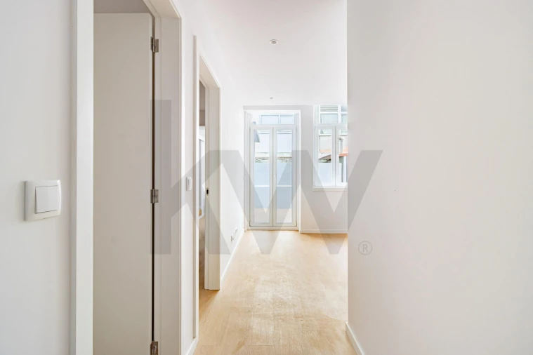 Apartamento T1 para Venda em Mafamude e Vilar do Paraíso Foto 13