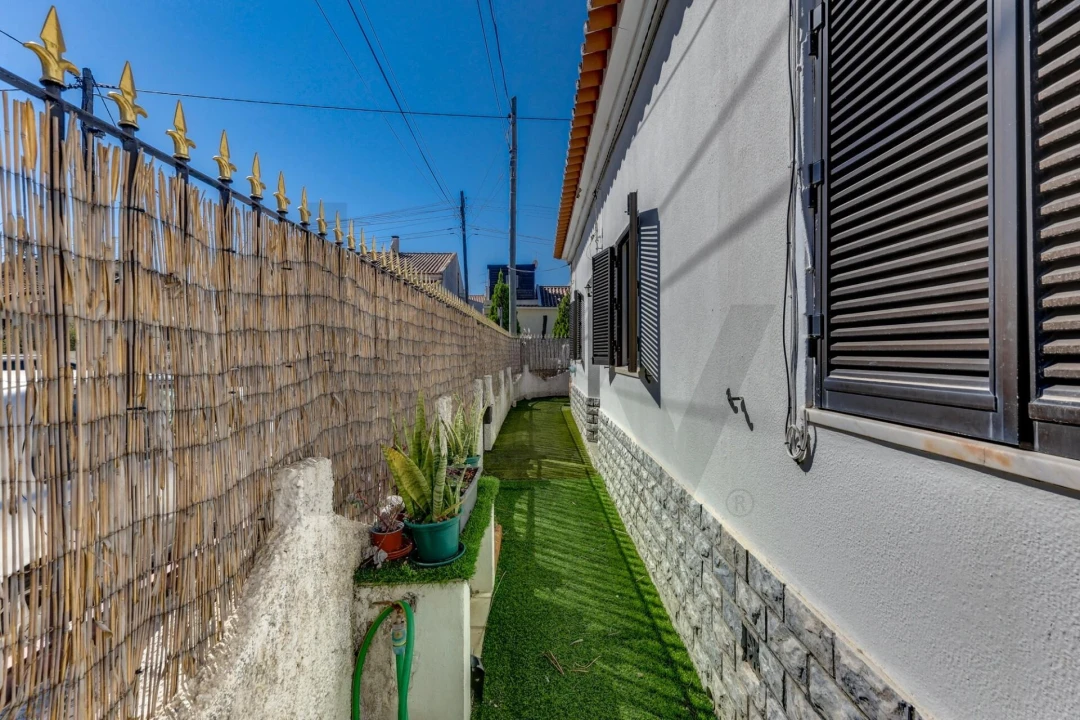 Moradia T2 para Venda em Samora Correia Foto 2