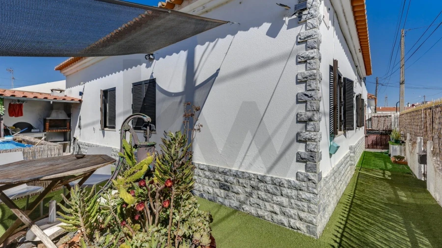 Moradia T2 para Venda em Samora Correia