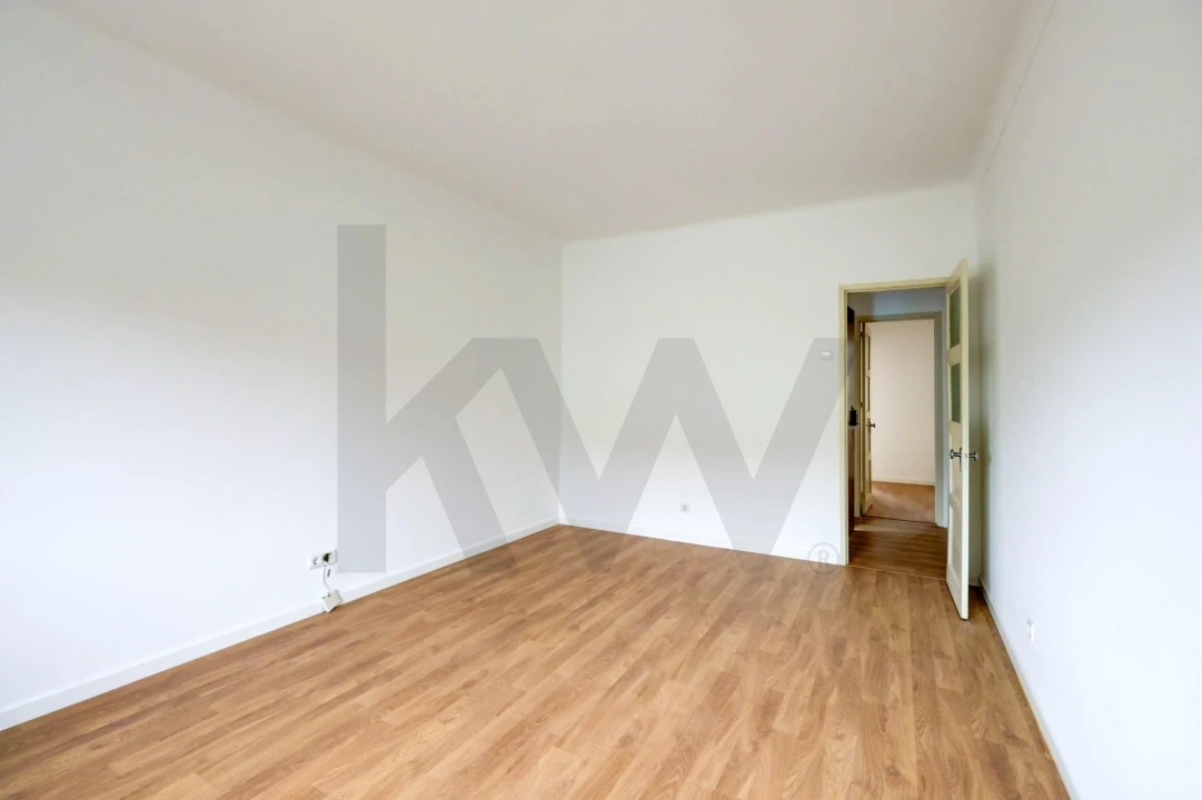 Apartamento T4 para Venda em União das Freguesias de Setúbal Foto 13