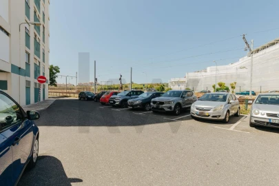 Apartamento T1 para Arrendamento em Oeiras e São Julião da Barra, Paço de Arcos e Caxias