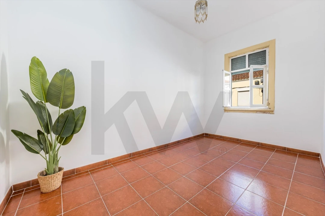 Moradia T2 para Venda em Areeiro Foto 16