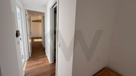 Moradia T1 para Venda em Oeiras e São Julião da Barra, Paço de Arcos e Caxias
