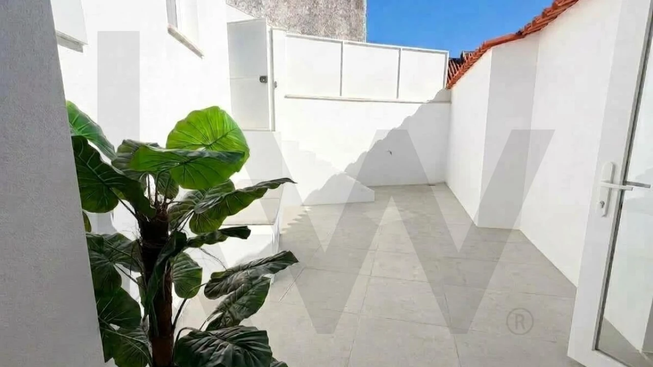 Moradia T1 para Venda em Oeiras e São Julião da Barra, Paço de Arcos e Caxias Foto 3