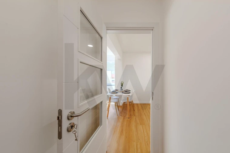 Apartamento T2 para Venda em Corroios Foto 31