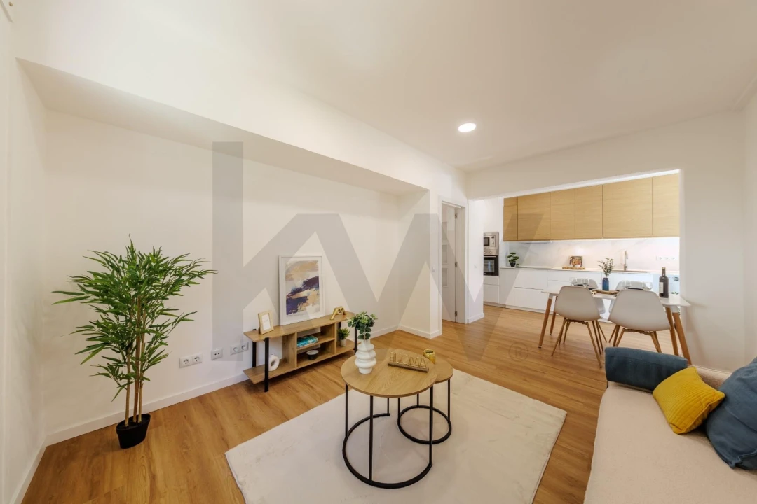 Apartamento T2 para Venda em Corroios Foto 1