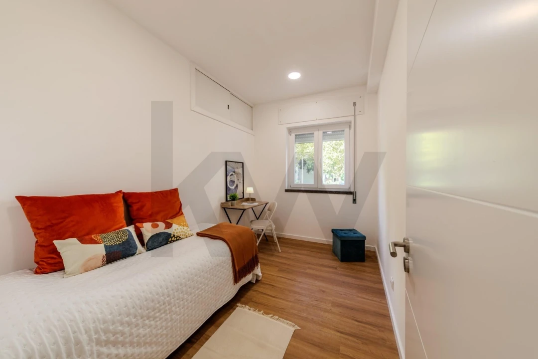 Apartamento T2 para Venda em Corroios Foto 27