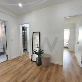 Apartamento T3 para Venda em Benfica