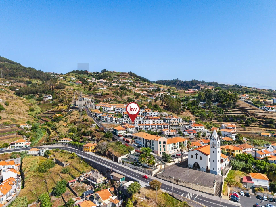 Apartamento T2 para Venda em Caniço Foto 20