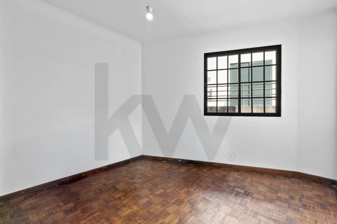 Apartamento T2 para Venda em Caniço Foto 10