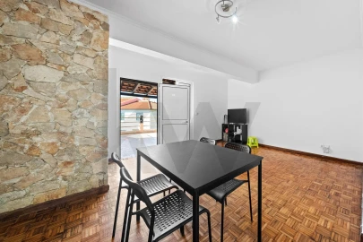 Apartamento T2 para Venda em Caniço
