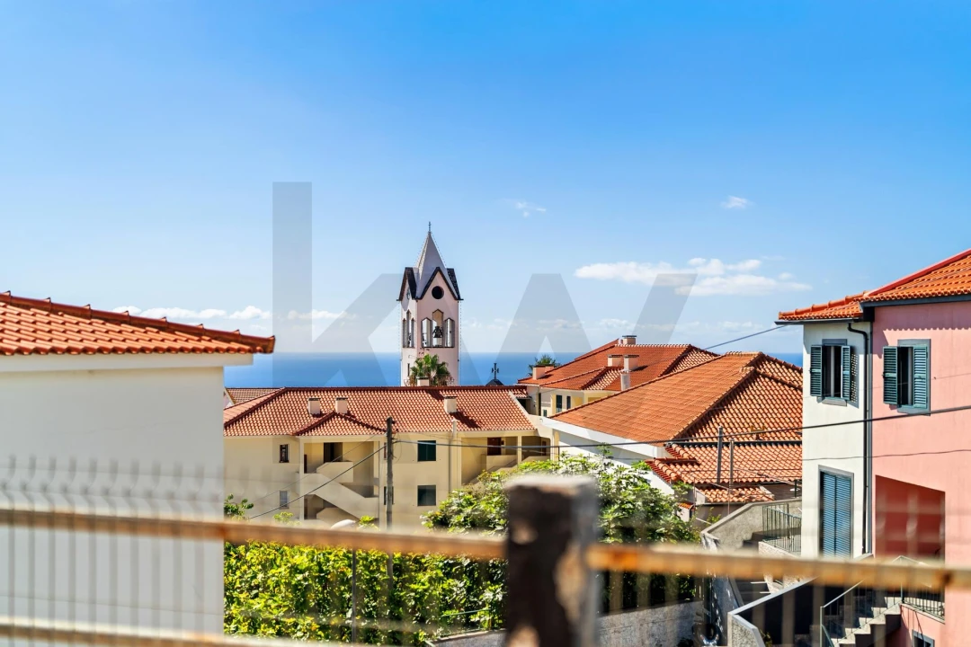 Apartamento T2 para Venda em Caniço Foto 17