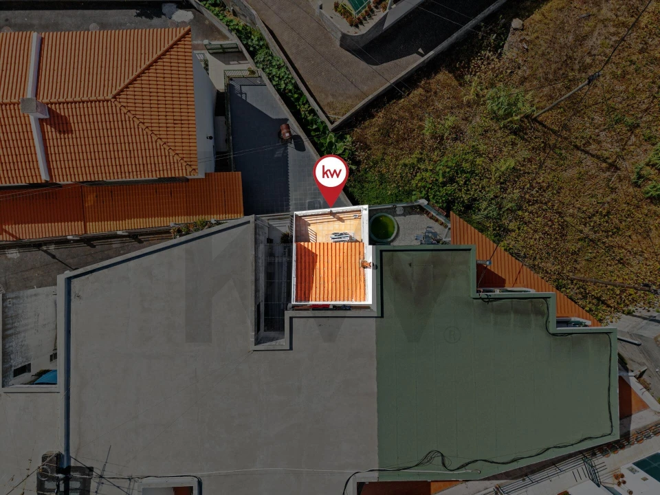 Apartamento T2 para Venda em Caniço Foto 19