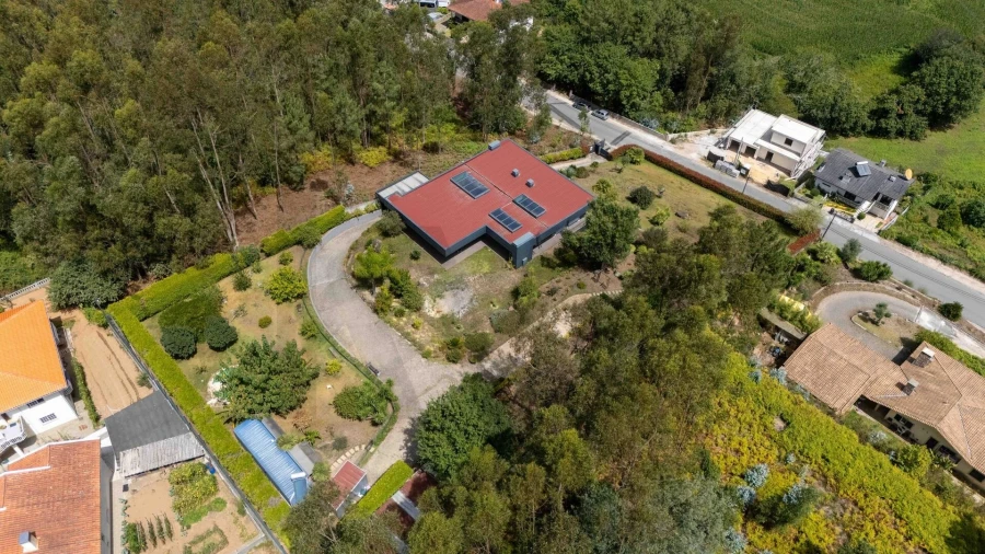 Moradia T3 para Venda em São Roque Foto 41
