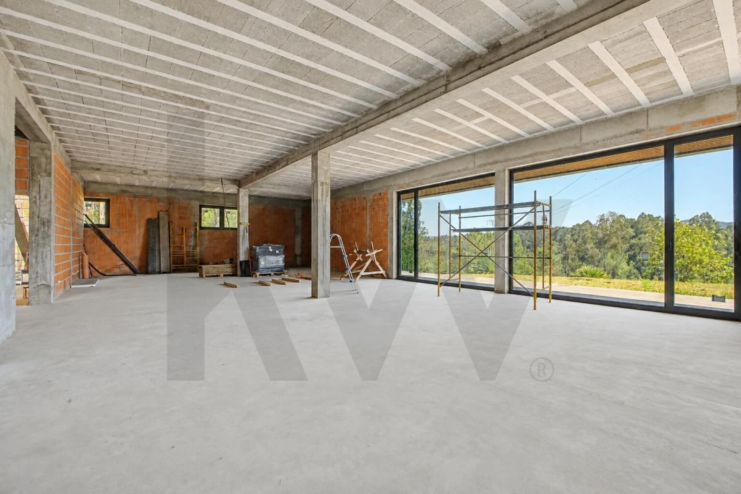 Moradia T3 para Venda em São Roque Foto 21
