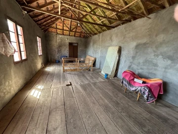 Armazém para Venda em Camacha