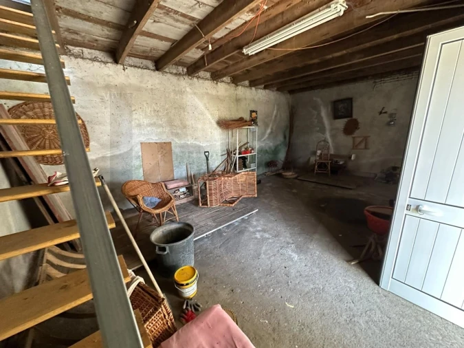 Armazém para Venda em Camacha Foto 12