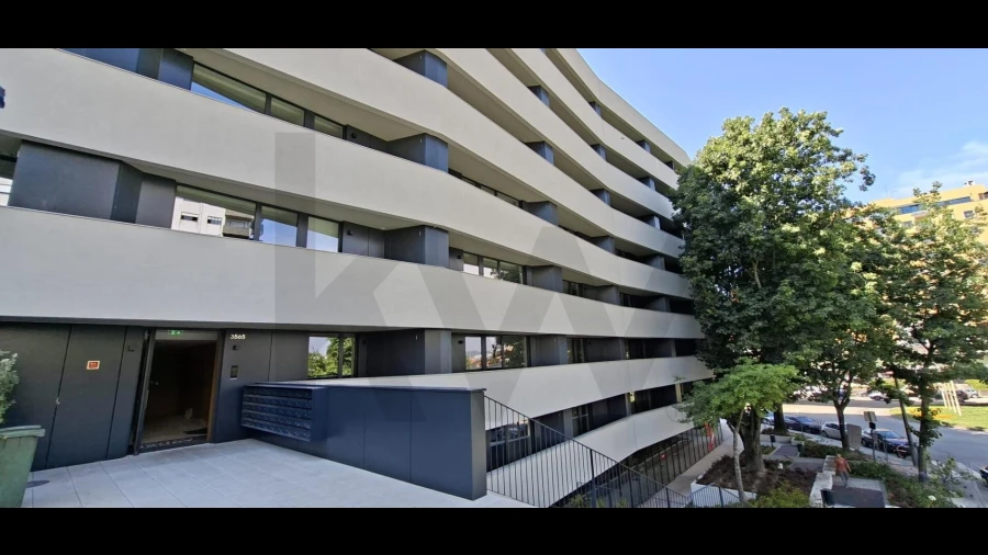 Apartamento T2 para Arrendamento em Paranhos