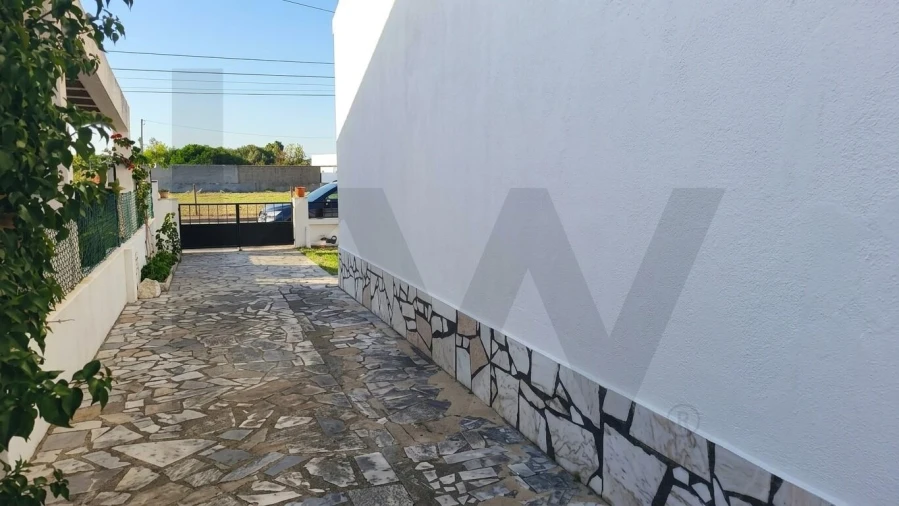 Moradia T2 para Venda em Azeitão (São Lourenço e São Simão) Foto 17