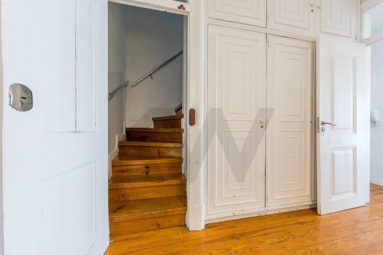 Apartamento T5 para Venda em Arroios Foto 16