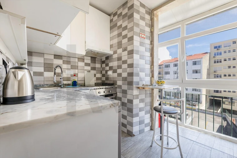 Apartamento T5 para Venda em Arroios Foto 10