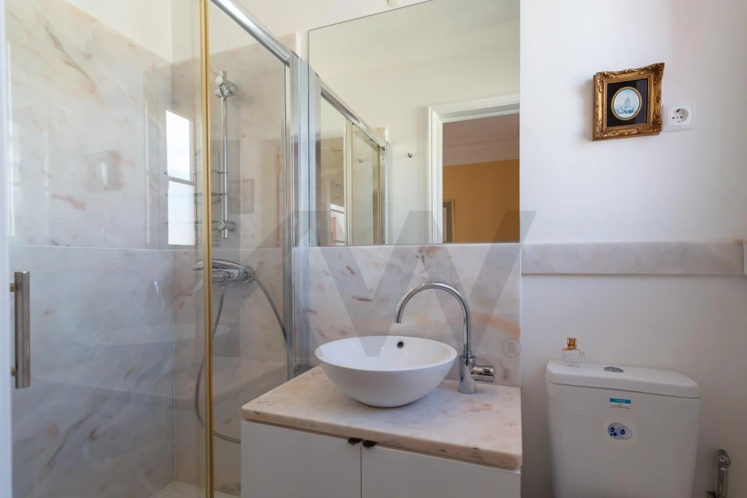 Apartamento T3 para Venda em Areeiro Foto 27