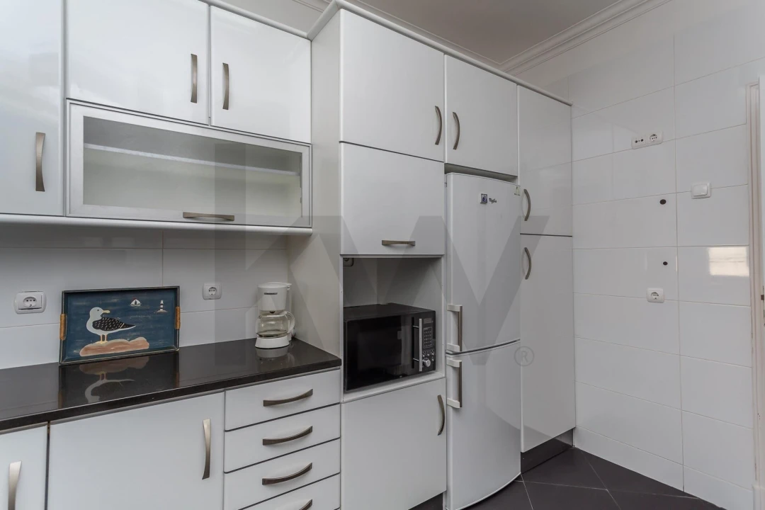 Apartamento T3 para Venda em Areeiro Foto 19
