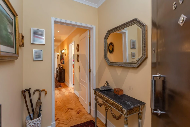 Apartamento T3 para Venda em Areeiro Foto 41