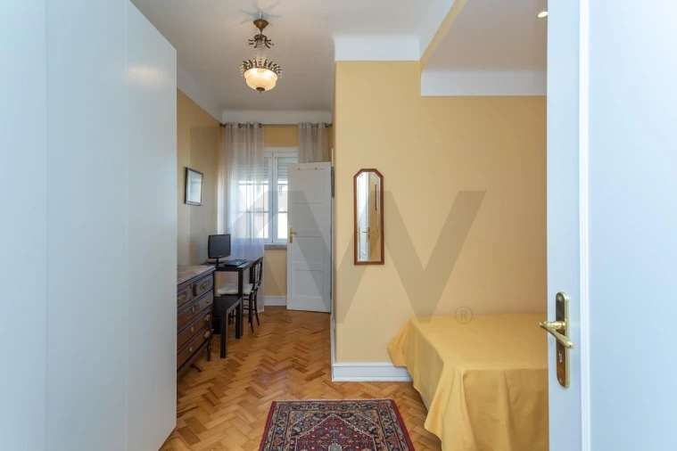 Apartamento T3 para Venda em Areeiro Foto 31