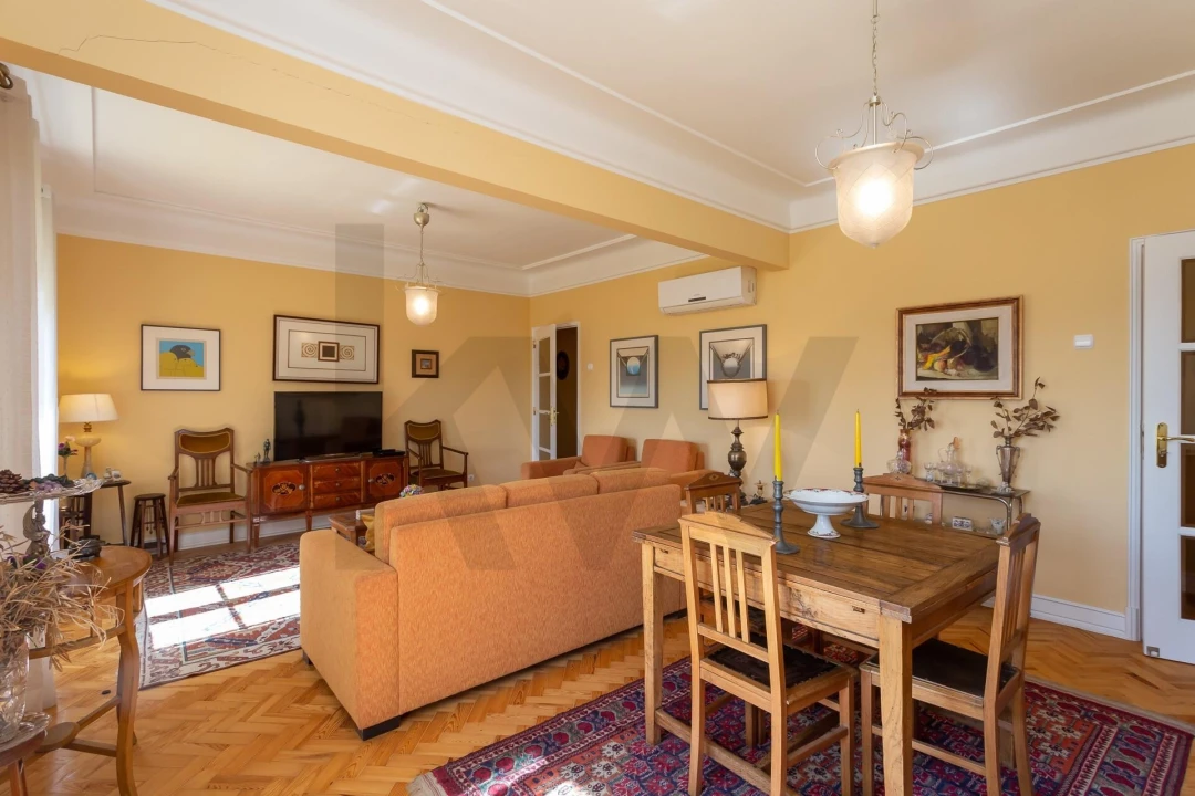Apartamento T3 para Venda em Areeiro Foto 8