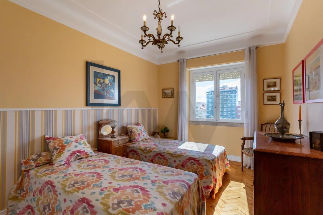 Apartamento T3 para Venda em Areeiro Foto 36