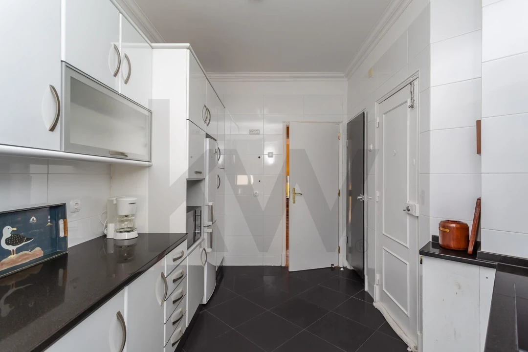 Apartamento T3 para Venda em Areeiro Foto 20