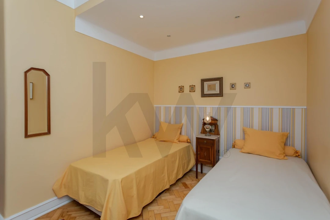 Apartamento T3 para Venda em Areeiro Foto 29