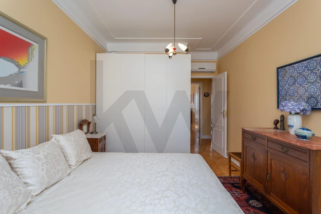 Apartamento T3 para Venda em Areeiro Foto 23