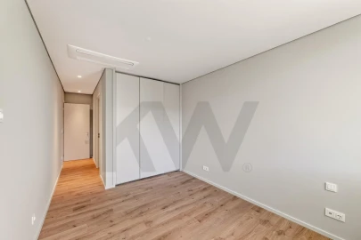 Apartamento T3 para Venda em Algés, Linda-A-Velha e Cruz Quebrada-Dafundo