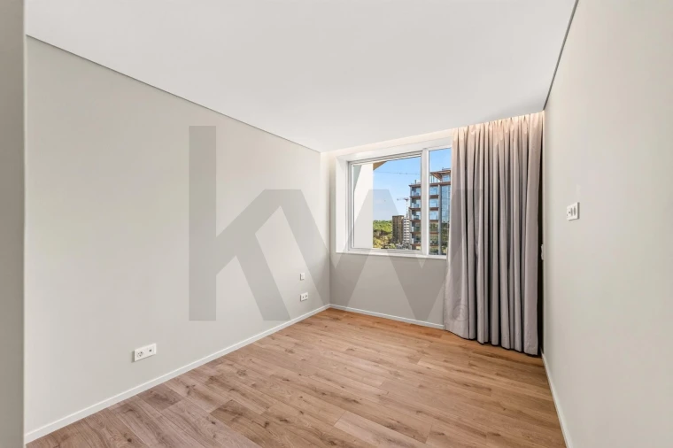 Apartamento T3 para Venda em Algés, Linda-A-Velha e Cruz Quebrada-Dafundo Foto 16