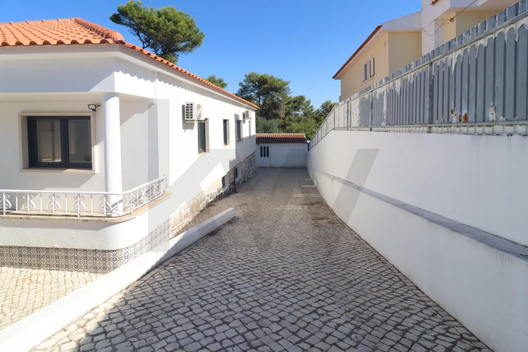 Moradia T4 para Arrendamento em Cascais e Estoril Foto 30