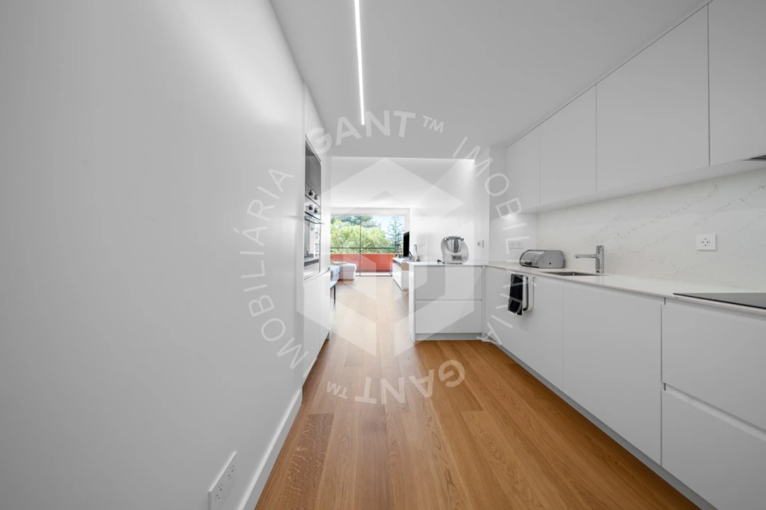 Apartamento T1 para Venda em Costa da Caparica Foto 11