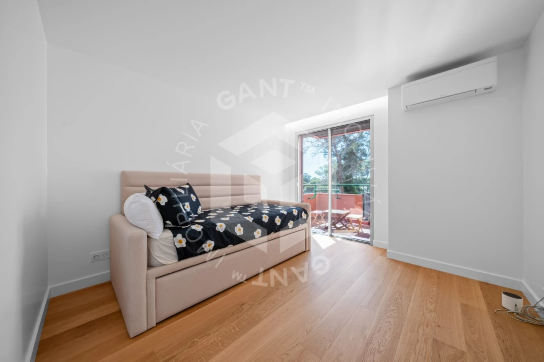 Apartamento T1 para Venda em Costa da Caparica Foto 16