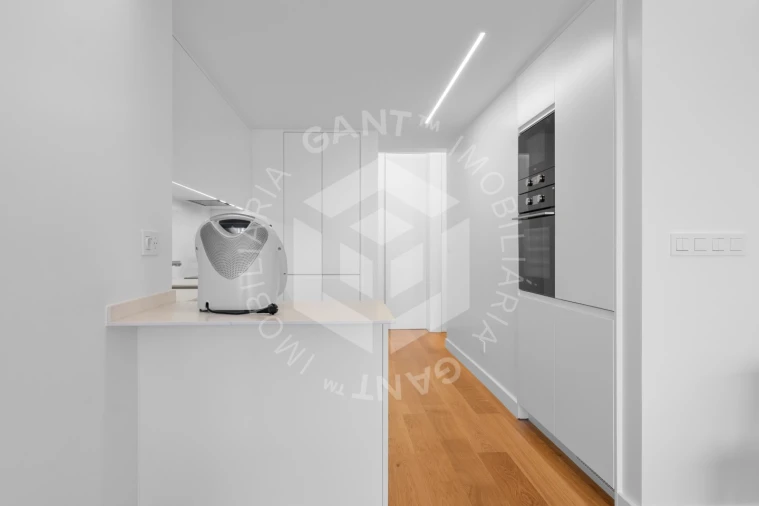Apartamento T1 para Venda em Costa da Caparica Foto 14