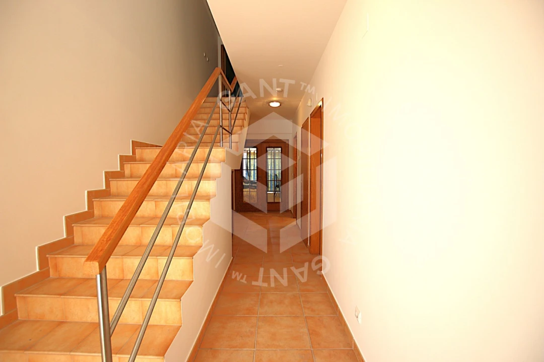 Apartamento T2 para Arrendamento em Costa da Caparica Foto 4