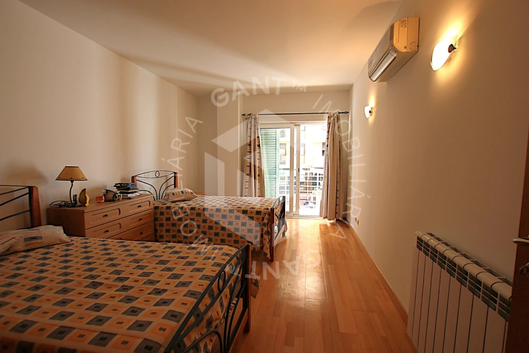 Apartamento T2 para Arrendamento em Costa da Caparica Foto 23