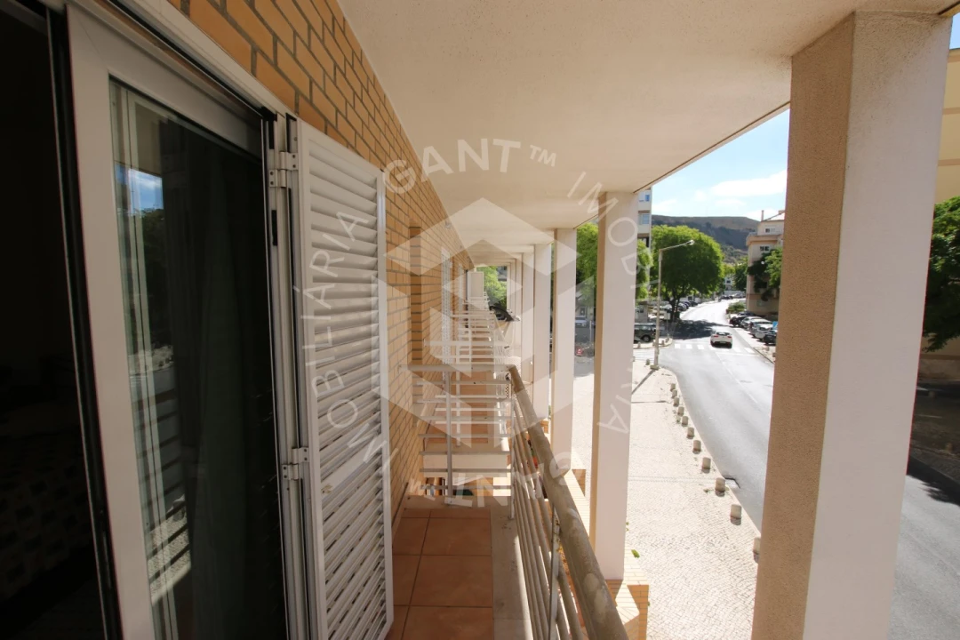 Apartamento T2 para Arrendamento em Costa da Caparica Foto 25