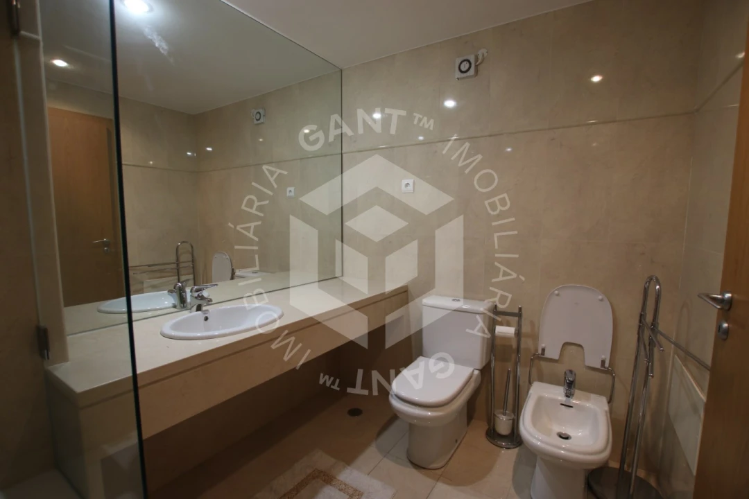 Apartamento T2 para Arrendamento em Costa da Caparica Foto 27