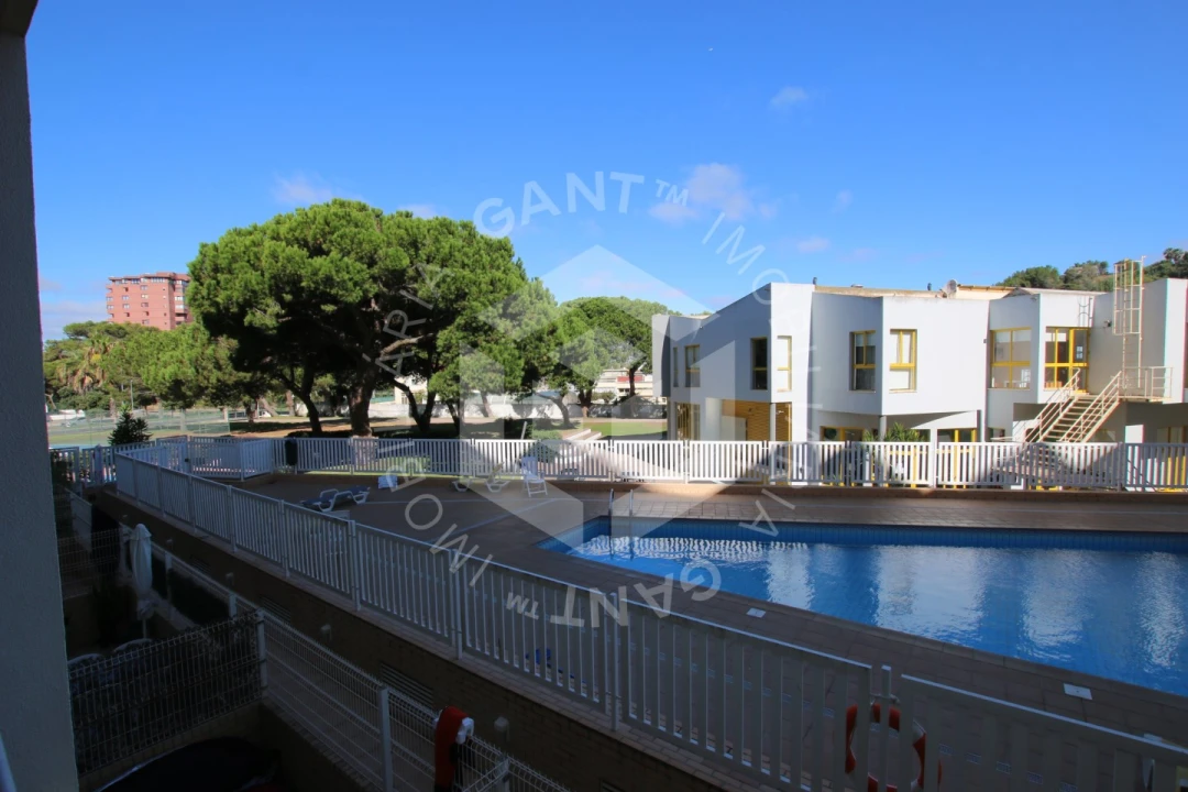 Apartamento T2 para Arrendamento em Costa da Caparica Foto 34
