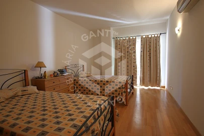 Apartamento T2 para Arrendamento em Costa da Caparica