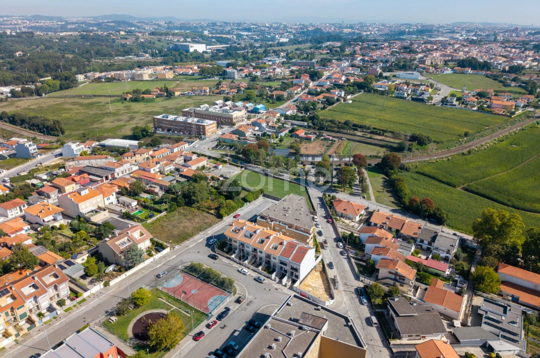 Moradia T4 para Venda em Custóias, Leça do Balio e Guifões Foto 10
