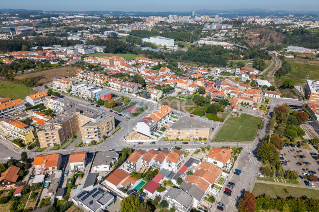 Moradia T4 para Venda em Custóias, Leça do Balio e Guifões Foto 12