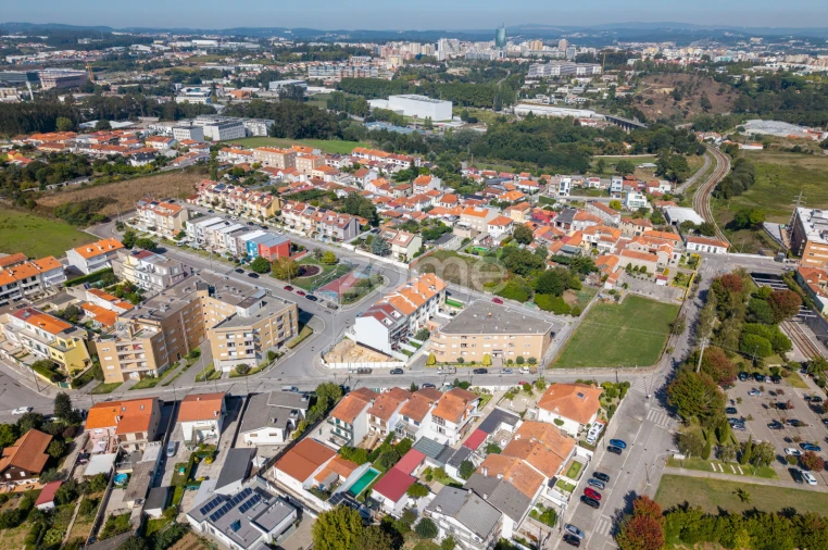 Moradia T4 para Venda em Custóias, Leça do Balio e Guifões Foto 12
