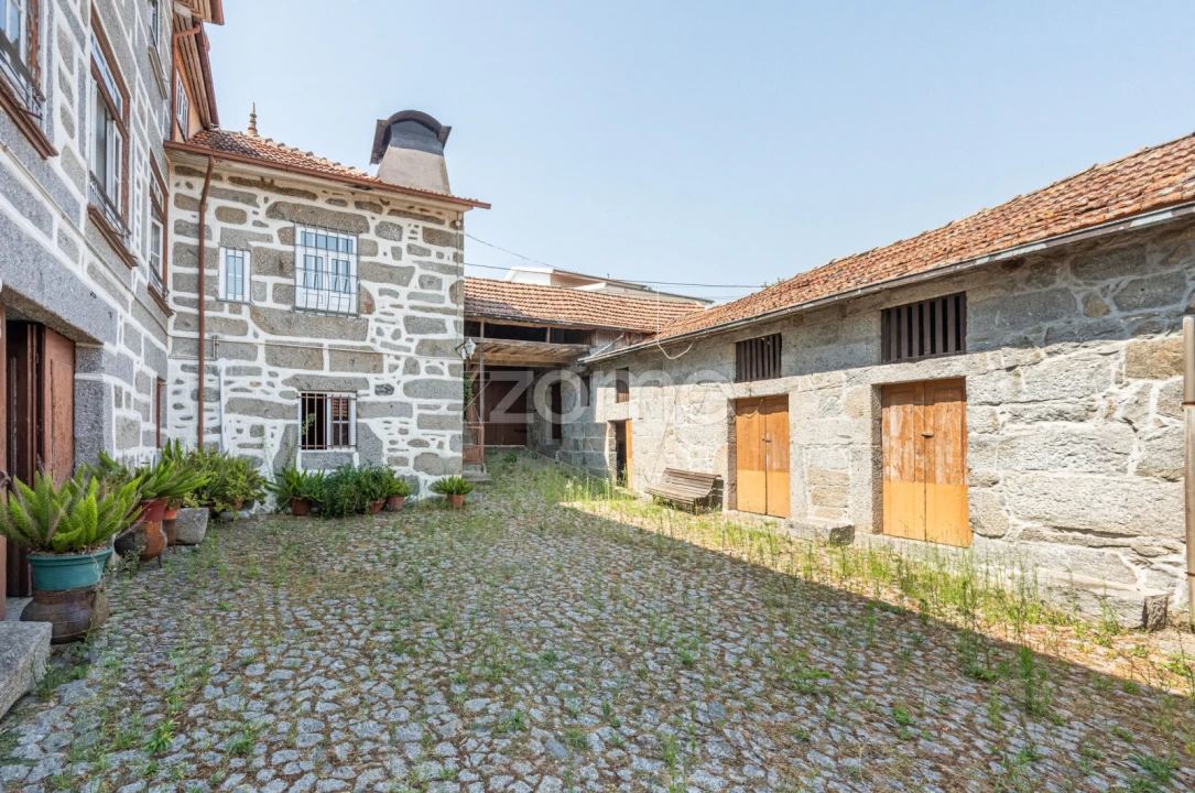 Quinta T8 para Venda em Pedreira, Rande e Sernande Foto 32